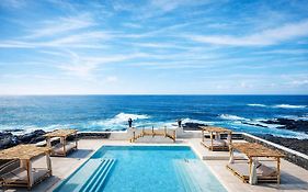 Costa Magica - Romantic Ocean Boutique Hotel & Club